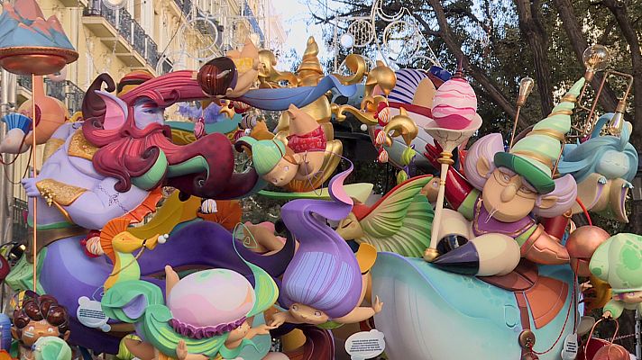 L'informatiu - Comunitat Valenciana - Los monumentos infantiles culminan su plantà