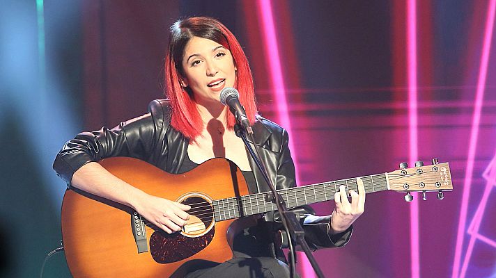 Culturas 2 - Bely Basarte interpreta "M-40" y habla de 'Nostalgia'