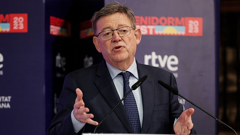 Ximo Puig dice que lo "obvio" si no se está de acuerdo con la moción de censura es "votar en contra"