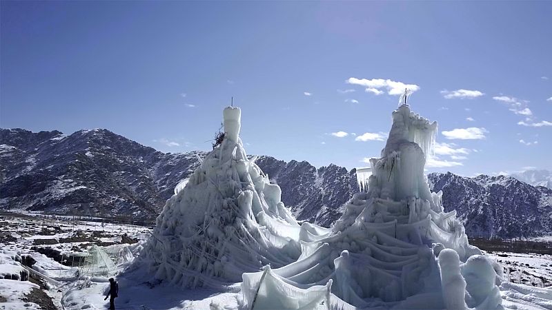 Somos documentales - Agua, el líquido más extraño