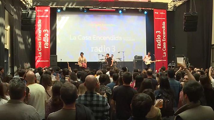 Telediario Fin de Semana - La Radio Encendida, un escaparate para artistas emergentes