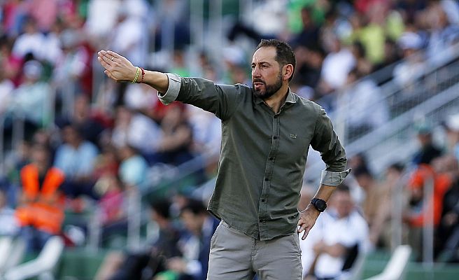 Telediario 1 - El Elche destituye a Pablo Machín