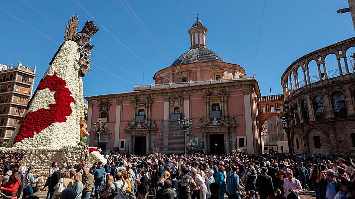 L'informatiu - Comunitat Valenciana - La massificació durant els dies de festa, a debat