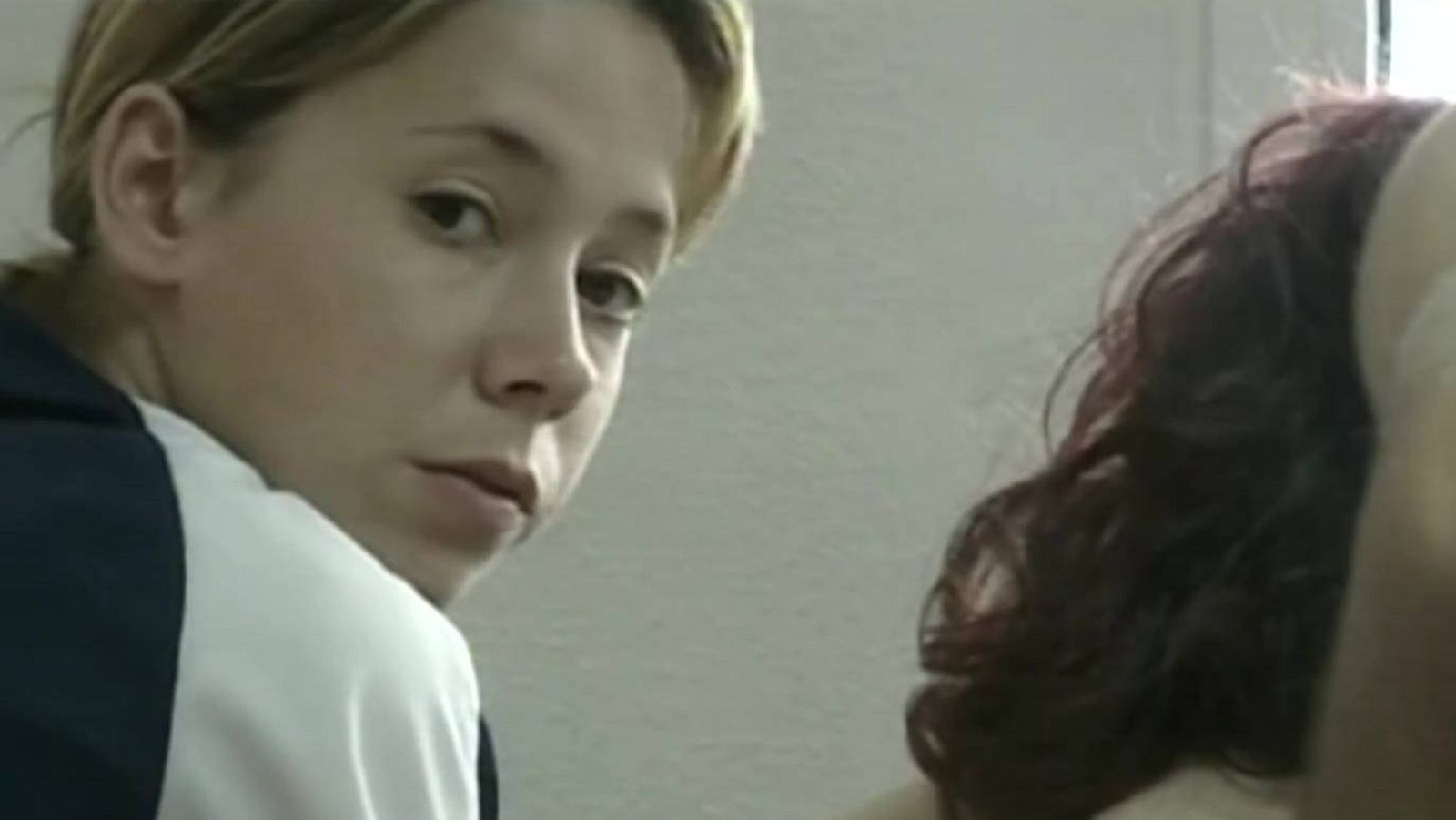 "El violador quemado": La historia de la madre que quemó vivo al violador de su hija | Ver