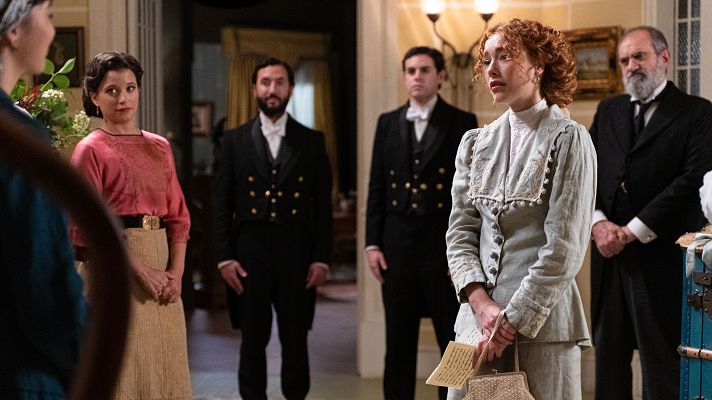 La promesa - Leonor se despide de toda su familia antes de viajar a París