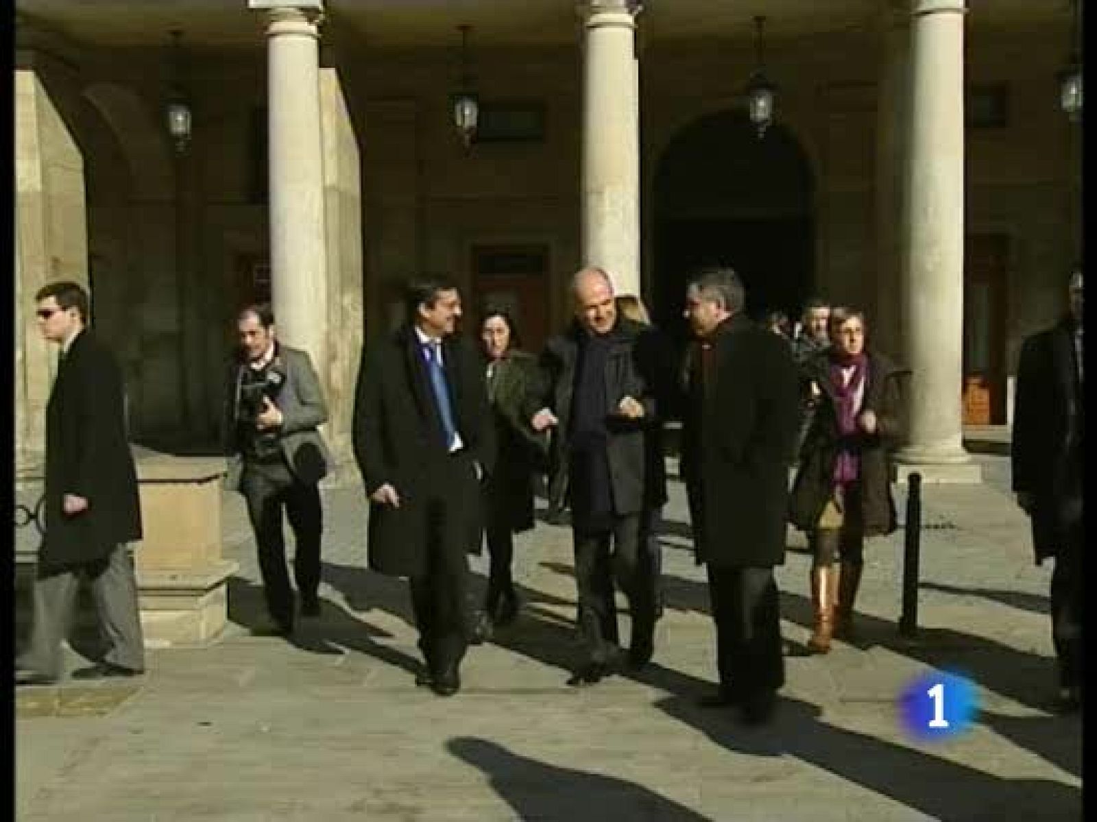 Reacciones a las palabras de José María Barreda en las que sugería a Zapatero un reajuste en el gobierno | Ver