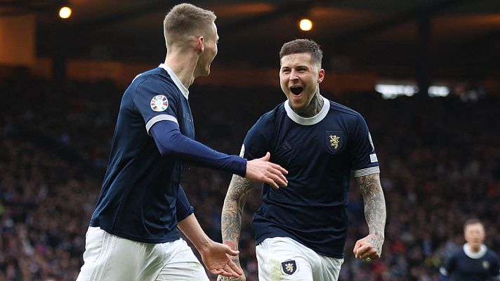 Telediario Fin de Semana - Escocia golea a Chipre y ya espera a España