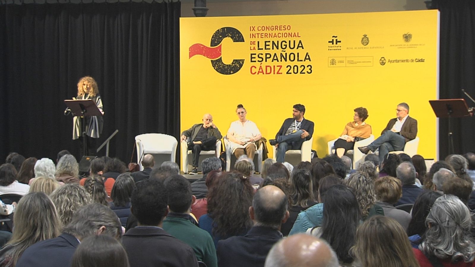 Cádiz se empapa de lengua- Ver ahora