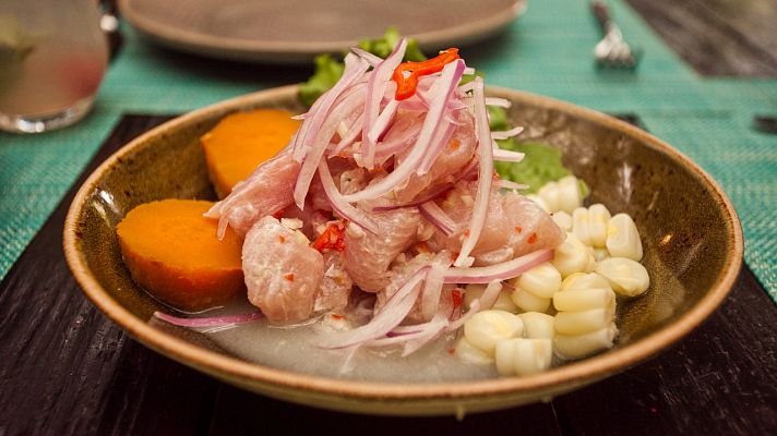Telediario 1 - Ceviche, paella, guacamole... un diccionario unirá las culturas gastronómicas hispanohablantes