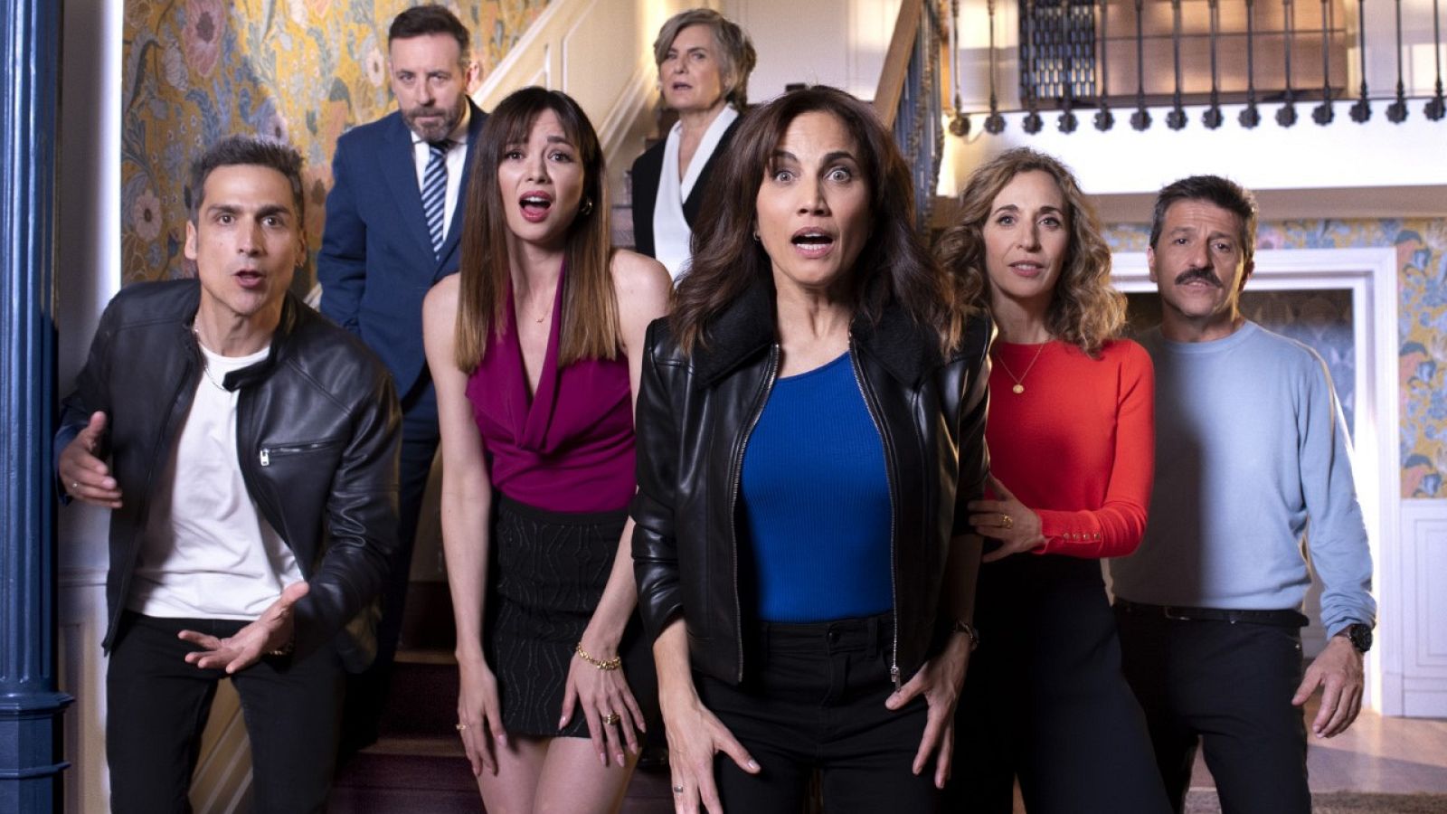 Toni Acosta protagoniza la serie '4 estrellas', una comedia familiar y romántica | Ver