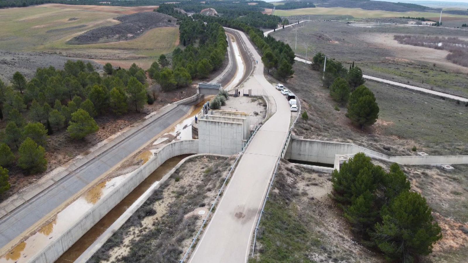 El escarabajo verde - Agua por un tubo - ver ahora