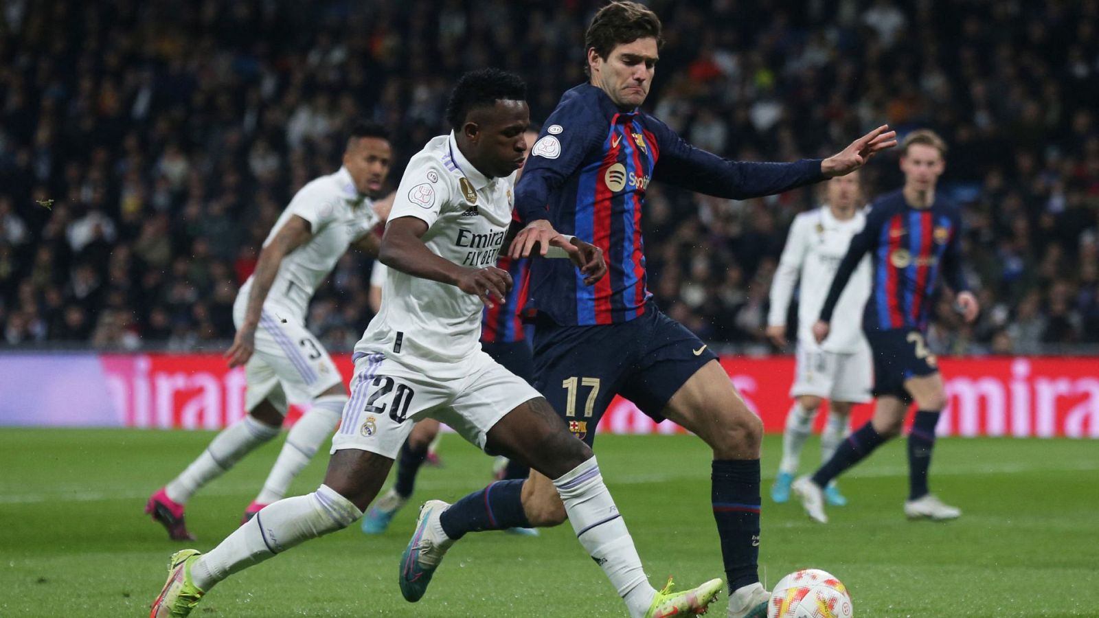 Barcelona y Real Madrid buscan un hueco en la final de Copa del Rey | Ver