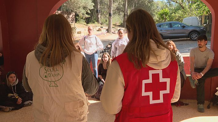L'informatiu - Comunitat Valenciana - Un campament per a sensibilitzar als jóvens sobre el refugiats