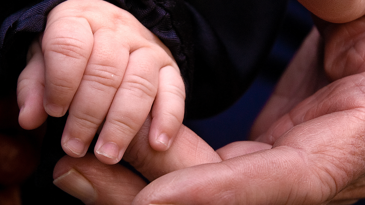 Hablando claro - ¿Edadismo en el caso de Ana Obregón y la gestación por sustitución?