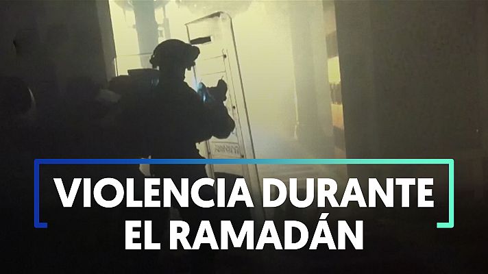 Modo Digital - Altercado en la mezquita Al-Aqsa entre las fuerzas de seguridad israelís y los fieles palestinos