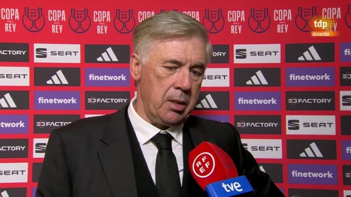 Fútbol - Ancelotti, sobre Benzema: "Karim ha vuelto"