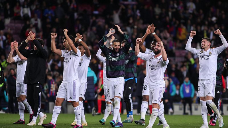 El Madrid festeja en el Camp Nou el pase a la final de Copa - Fútbol | Ver