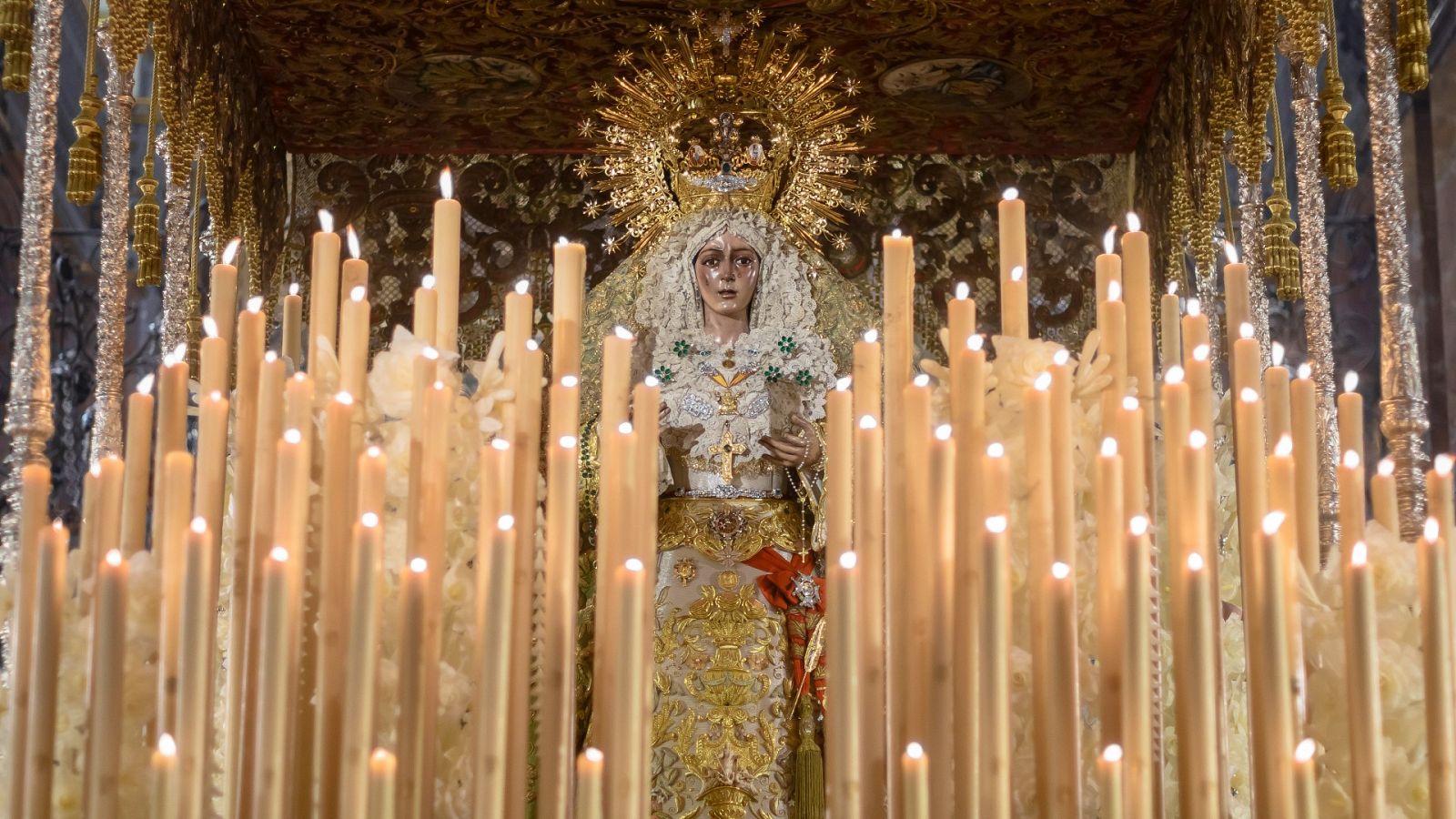 La Madrugá: Sevilla vive una de las noches más especiales de la Semana Santa