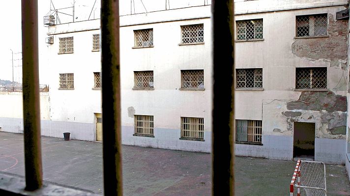 Telediario 2 - RTVE entra en la prisión de Quatre Camins para conocer su curso de reinserción para delincuentes sexuales