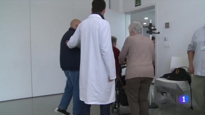 L'Informatiu - Coneixem el programa 'A-porta'