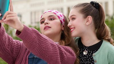 El pacto - Marta y Eva | Ver