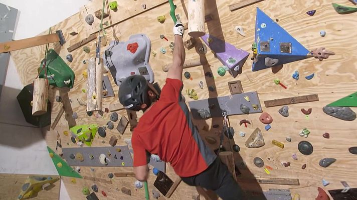 Jóvenes y Deporte - FJYD Escalada: Javi Cano
