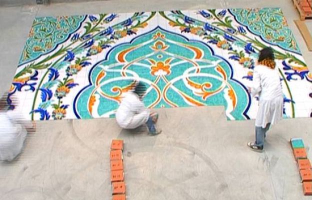  - Un mural gigante en un minuto