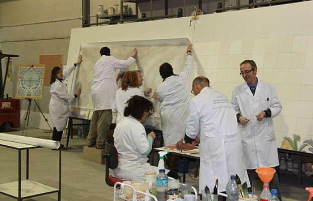  - Un mural de cerámica de record