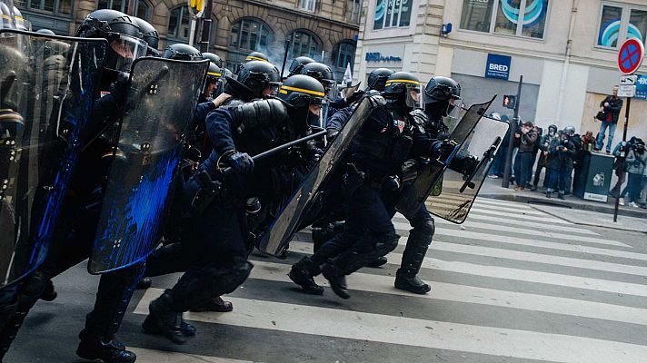 Telediario en lengua de signos - Telediario - 8 horas - 14/04/23 - Lengua de signos
