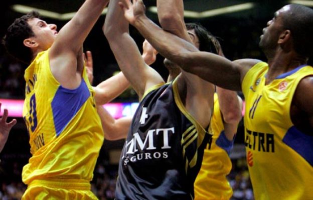 Baloncesto en RTVE - El Madrid no pudo con el Maccabi