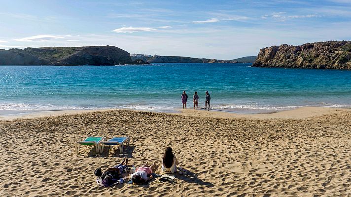El tiempo - Pocas nubes y máximas de más de 30 grados en Andalucía