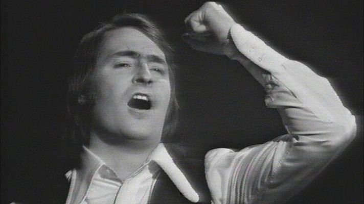 Telediario Fin de Semana - La voz de Nino Bravo sigue presente entre las nuevas generaciones, cuando se cumplen 50 años de su muerte