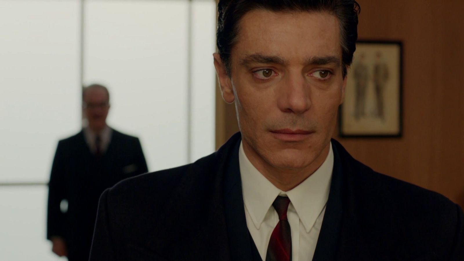 El paraíso de las señoras - Temporada 2 - Episodio 20: La cuenta atrás - Ver ahora