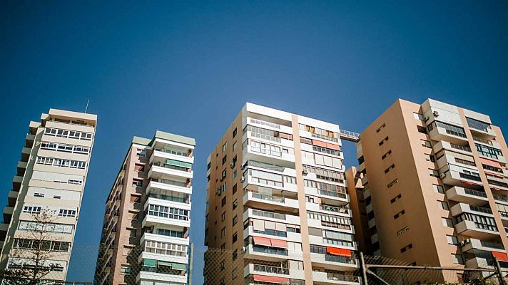 Telediario 1 - La oposición tilda de "electoralista" el plan de vivienda de alquiler social del Gobierno