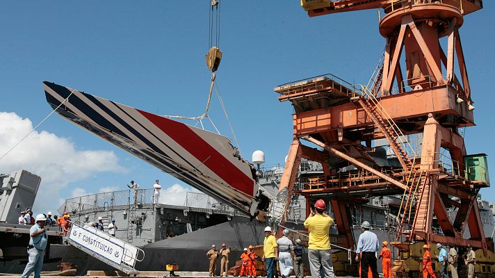 Telediario 1 - Airbus y Airfrance, absueltas en el juicio por el accidente aéreo del Río-París en 2009