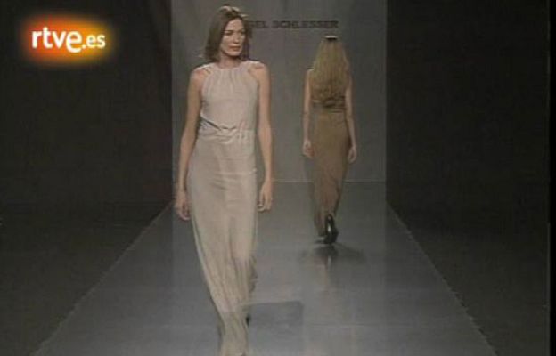 Fue noticia en el Archivo de RTVE - Los disidentes firman la paz