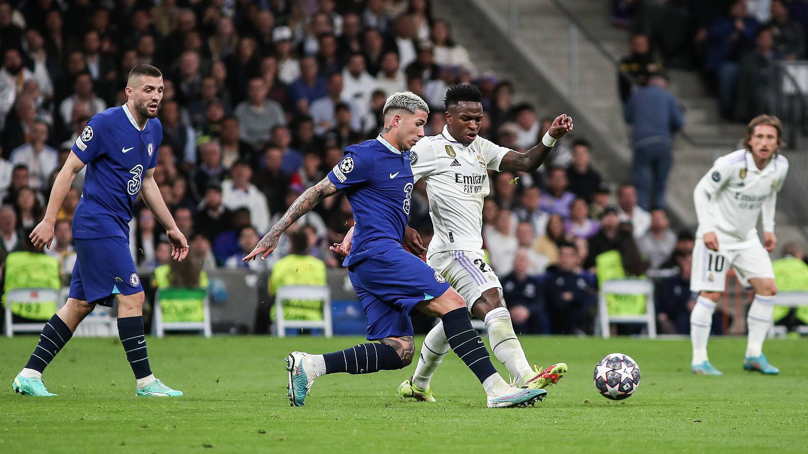 El Madrid visita al Chelsea con la vista puesta en las semis de Champions | Ver