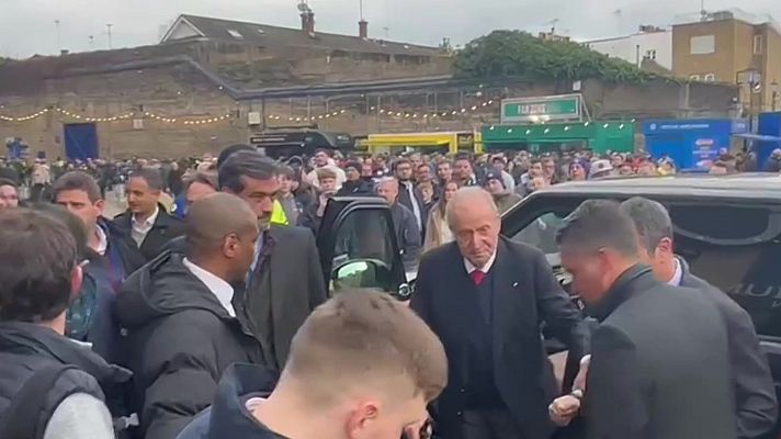 La tarde en 24h - El rey emérito llega al estadio del Chelsea para asistir al partido del Real Madrid