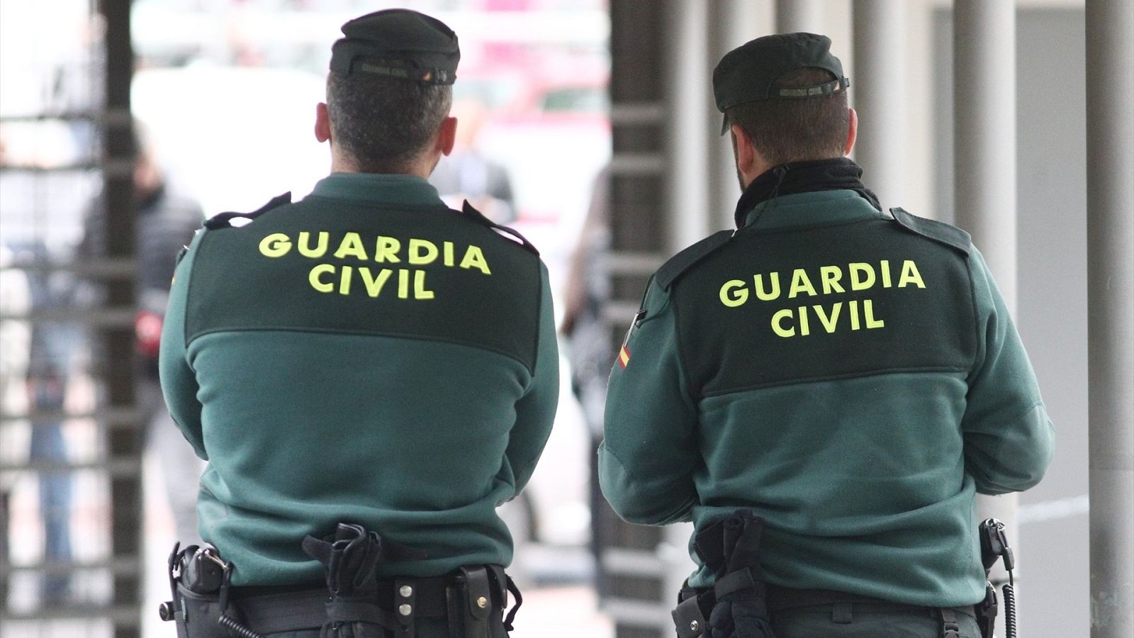 Los guardias civiles reclaman que la administración se haga cargo de la vivienda de los agentes destinados en Ibiza de manera forzosa - Hablando claro | Ver