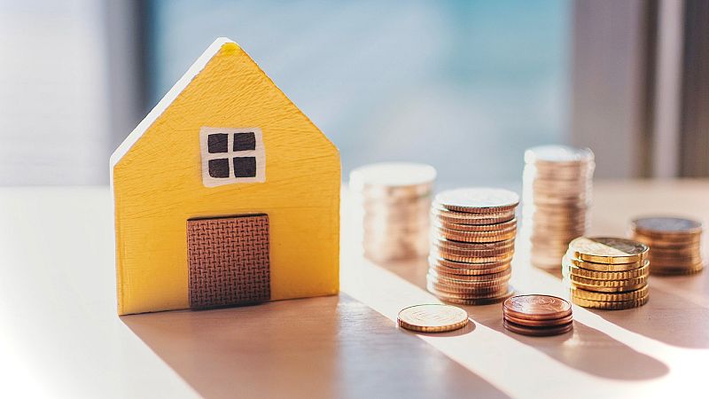 EGB, Economía General Básica: Hipotecas fijas y variables