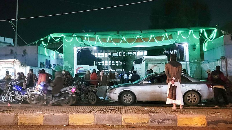 Una estampida durante el reparto de ayuda humanitaria deja varios muertos en Yemen