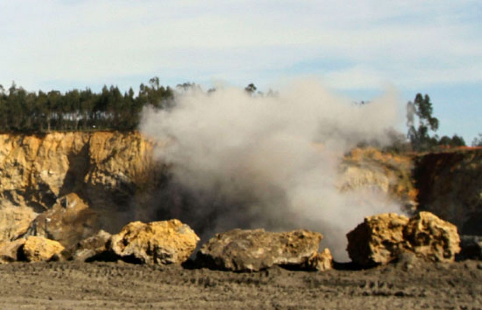 Telediario fin de semana en cuatro minutos - 06/02/10 | Ver