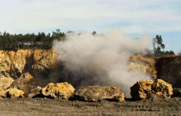 Telediario 1 - Telediario en 4' - 06/02/10