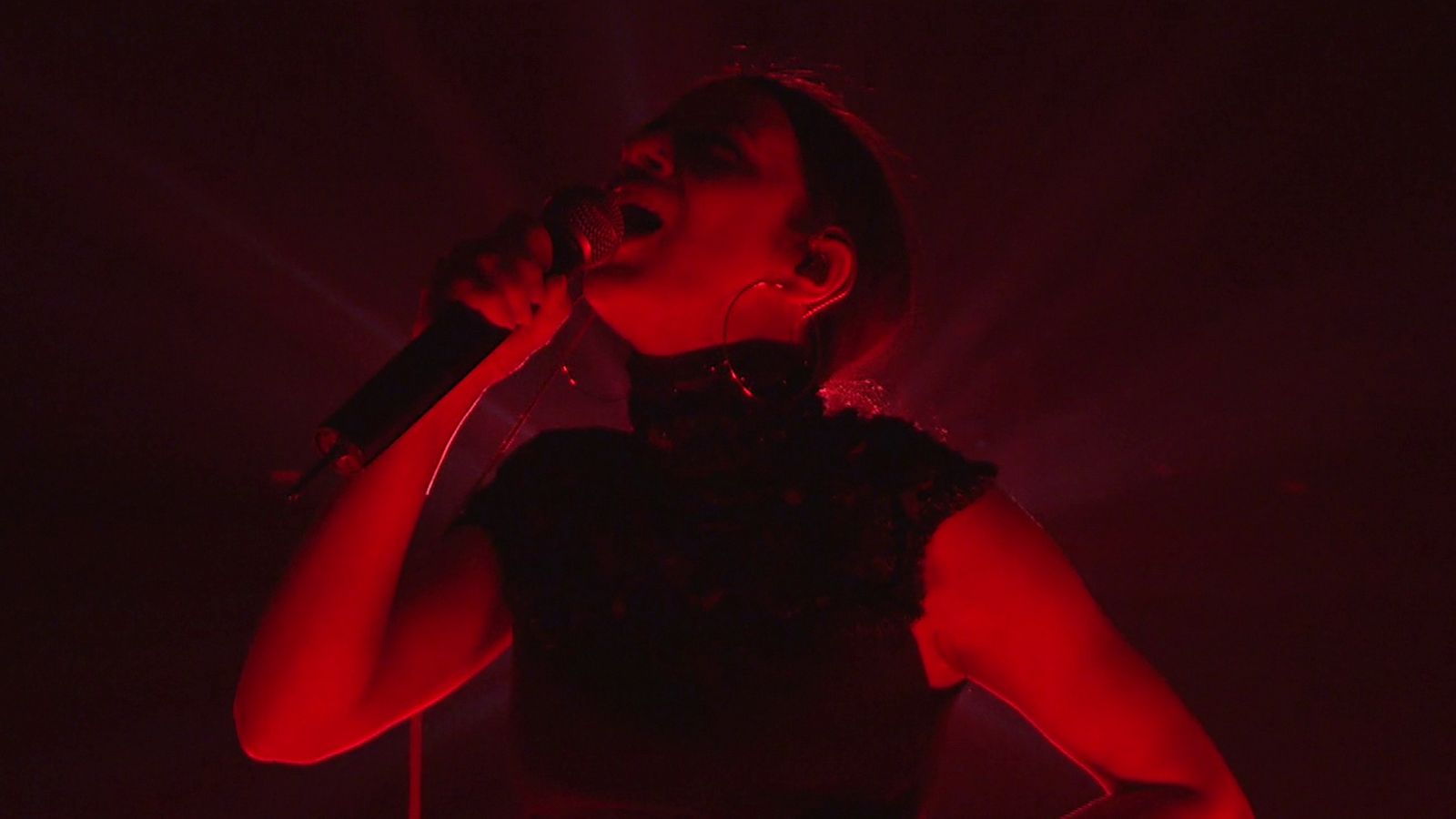 Blanca Paloma canta "Eaea" en 'Eurovision... A Little Bit More'