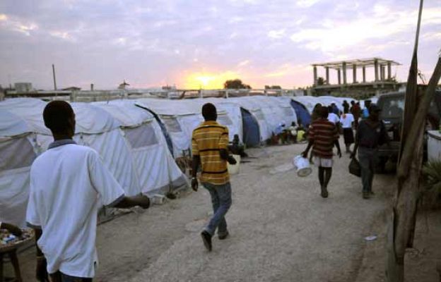 Telediario 1 - Telediario en 4' - 06/02/10