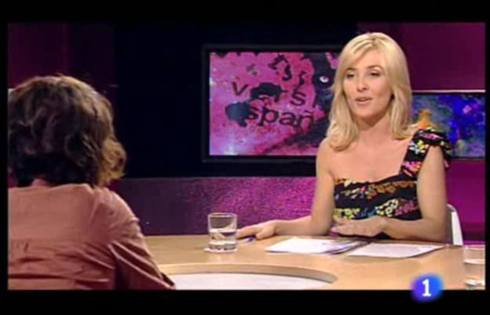 Versión española - El viaje a ninguna parte" - Versión española | Ver