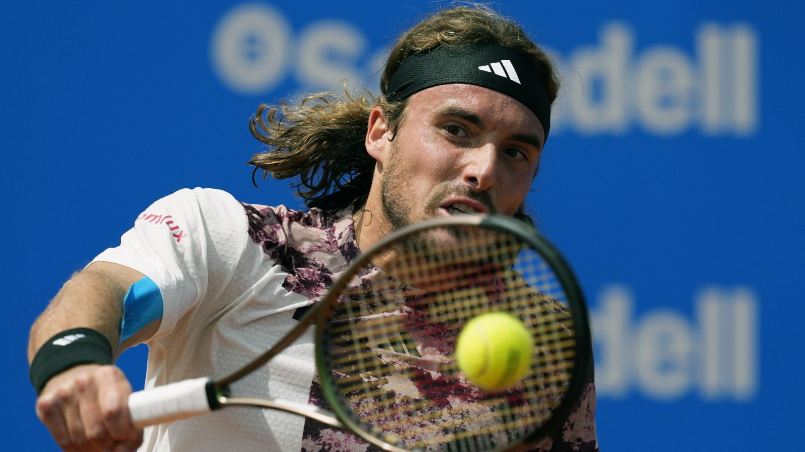 Tenis - ATP 500 Barcelona "Trofeo Conde de Godó" 1ª Semifinal: L. Musetti - S. Tsitsipas - ver ahora