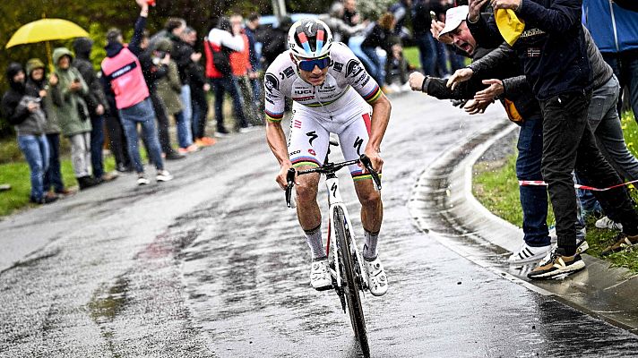 Ciclismo - Resumen de la Lieja-Bastoña-Lieja 2023: Evenepoel se doctora con otra victoria en solitario