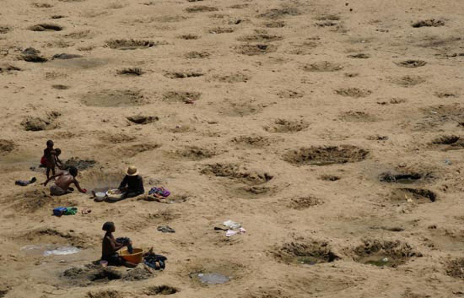 Pueblo de Dios - Al sur de Madagascar - Pueblo de Dios | Ver