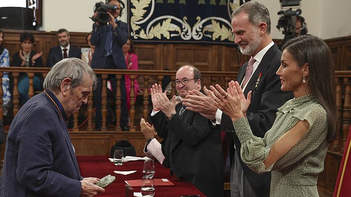 Premios Cervantes en el Archivo de RTVE - Premio Cervantes 2022: Rafael Cadenas